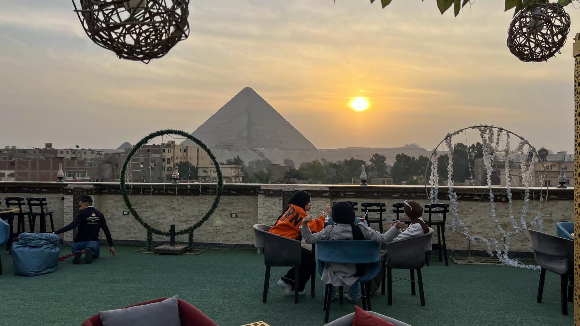 Master Pyramids Hotel Al Kawm al Akhdar Екстериор снимка