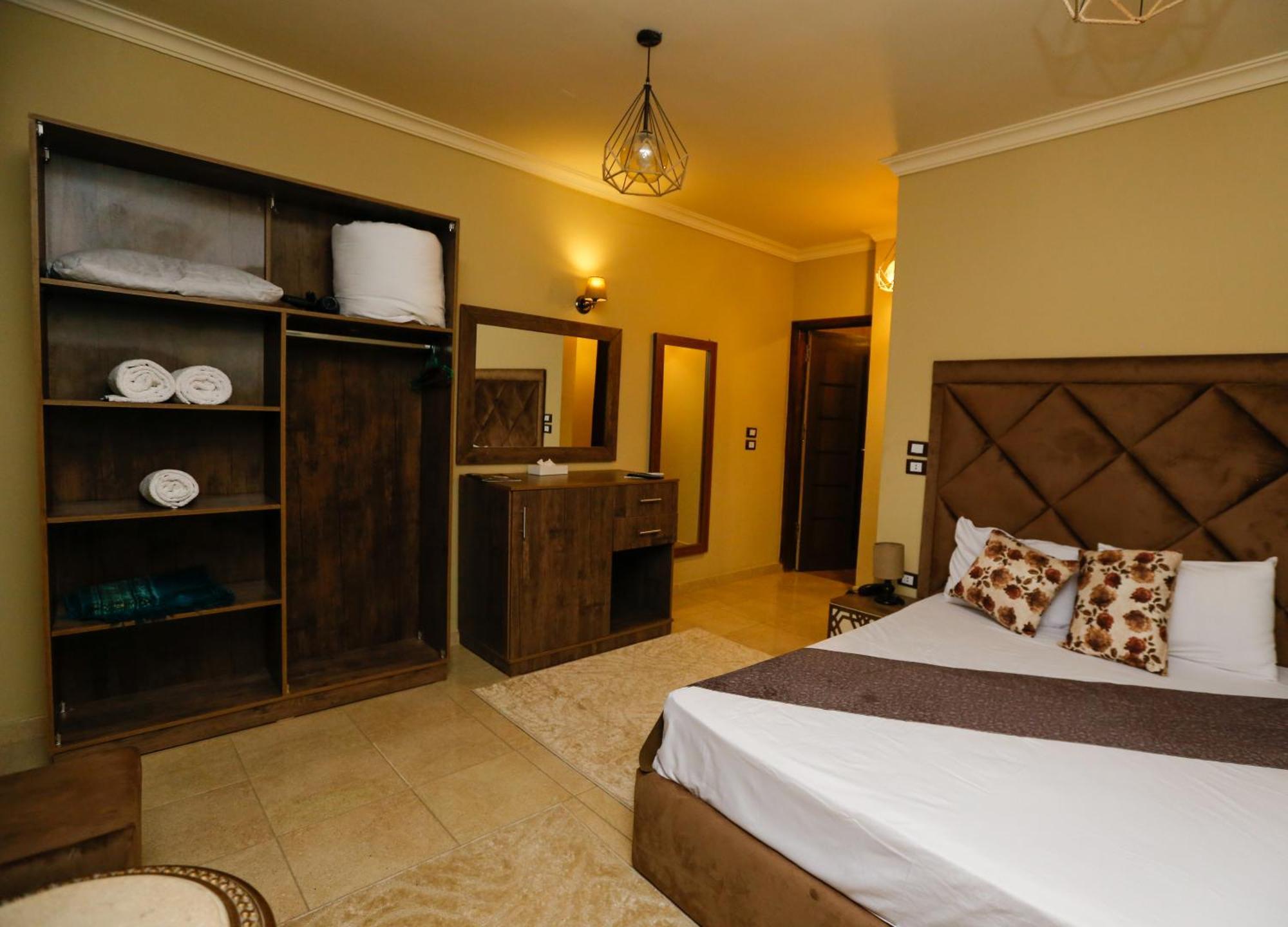 Master Pyramids Hotel Al Kawm al Akhdar Екстериор снимка