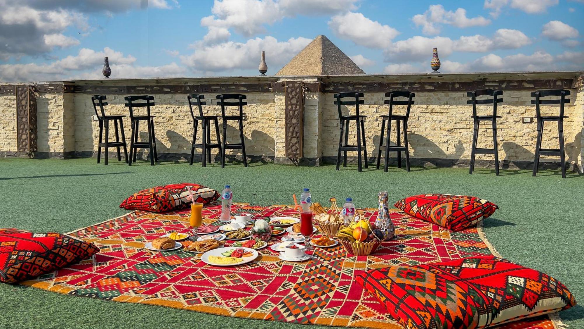 Master Pyramids Hotel Al Kawm al Akhdar Екстериор снимка