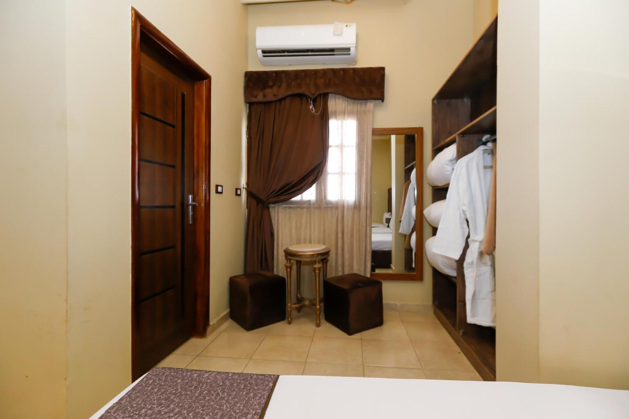 Master Pyramids Hotel Al Kawm al Akhdar Екстериор снимка